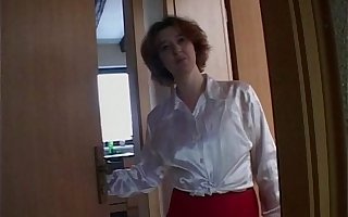 Lovely Mature Unable To Pay Rent Give A Private Show