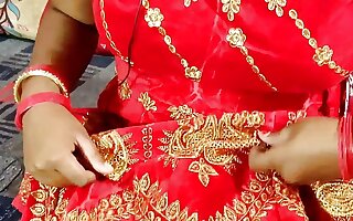 Morning Sex With Hot Indian Bhabhi In Bedroom Hindi Plain Creme de la creme